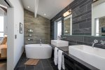 BR 1- En Suite Bath with Tub